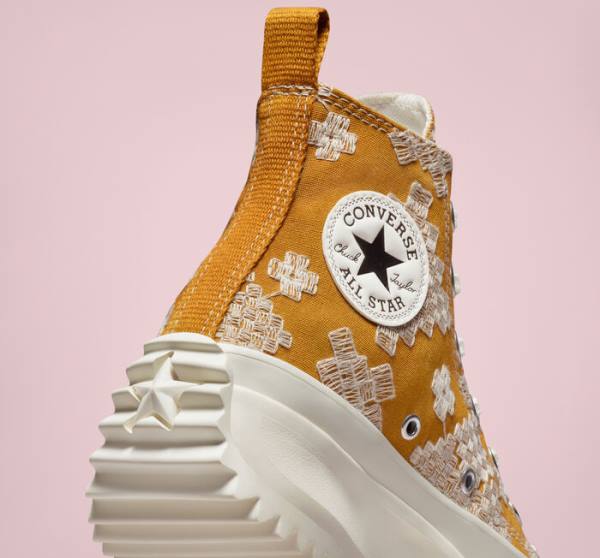 Zapatillas Altas Converse Run Star Hike Platform Tonal Embroidery Negras Amarillo | CV-052APD